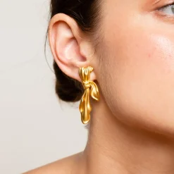Des Boucles D'Oreilles<Anissa Kermiche Boucles D'Oreilles En Tissu Dore (Or)
