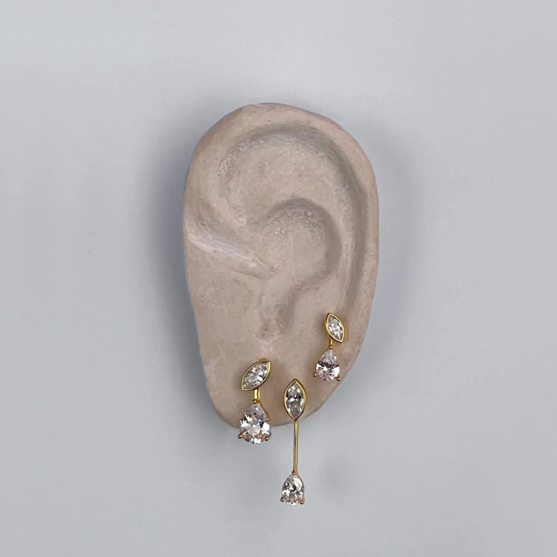 Des Boucles D'Oreilles<Anissa Kermiche Boucles D'Oreilles Mesmeriques