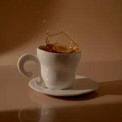 Maison<Anissa Kermiche Renversez Les Tasses A The (Blanc Brillant)