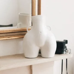 Maison<Anissa Kermiche Vase Avec Poignees D'Amour (Blanc)