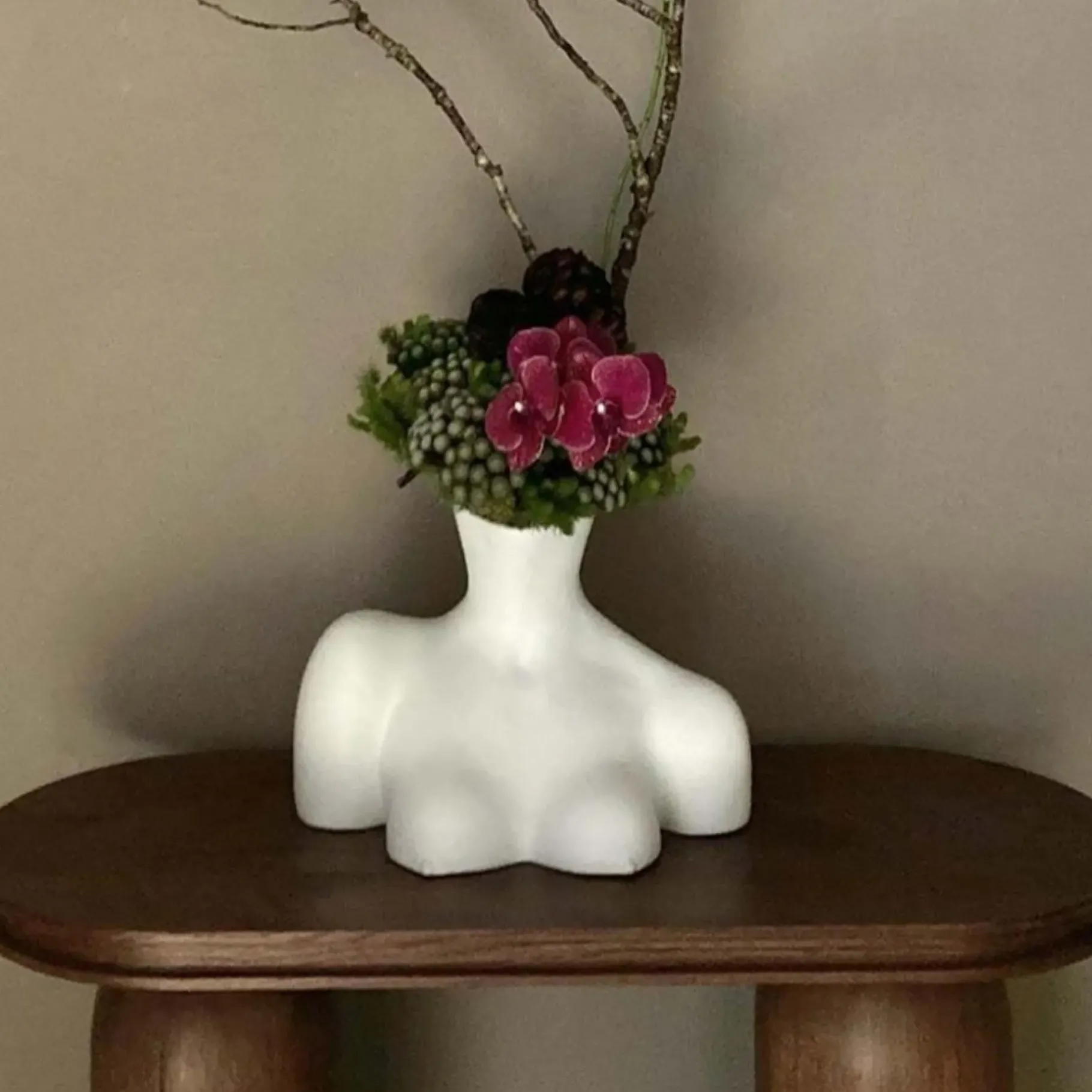 Maison<Anissa Kermiche Vase Breast Friend (Blanc Mat)